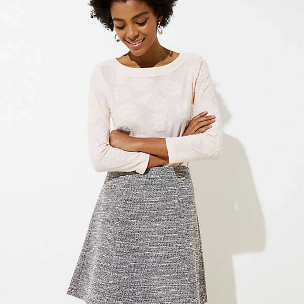 NWT LOFT Women's‎ Textured Knit Flippy Skirt